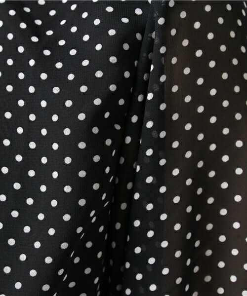archives（アルシーヴ）の「ドットシャーリングネックプリーツワンピース（ワンピース・レディース・ブラック/ネイビー・MEDIUM）」の10枚目の写真