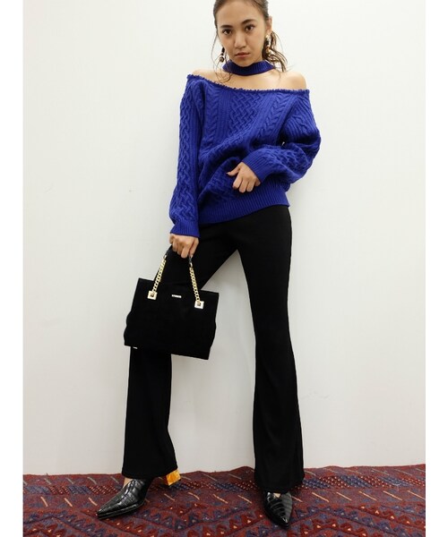 EVRIS（エヴリス）の「リブフレアレギンス（パンツ・レディース・グレー/ブラック/ブラウン）」の4枚目の写真