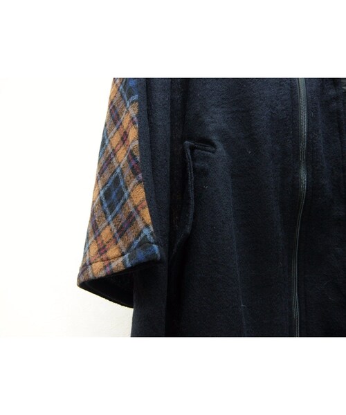 STOF（ストフ）の「stof　バックチェックワイドポンチョ（その他トップス・メンズ・その他）」の4枚目の写真