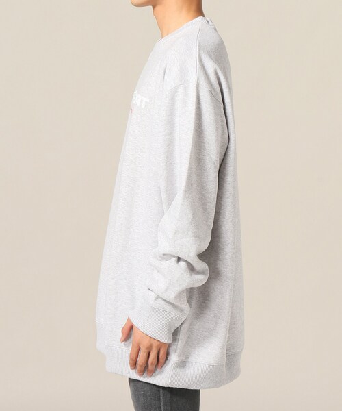 トップス WILLY CHAVARRIA WISM CHOLO SPORTS SWEAT WISM（ウィズム）の「WISM別注 WILLY CHAVAWISM CHOLO SPORTS