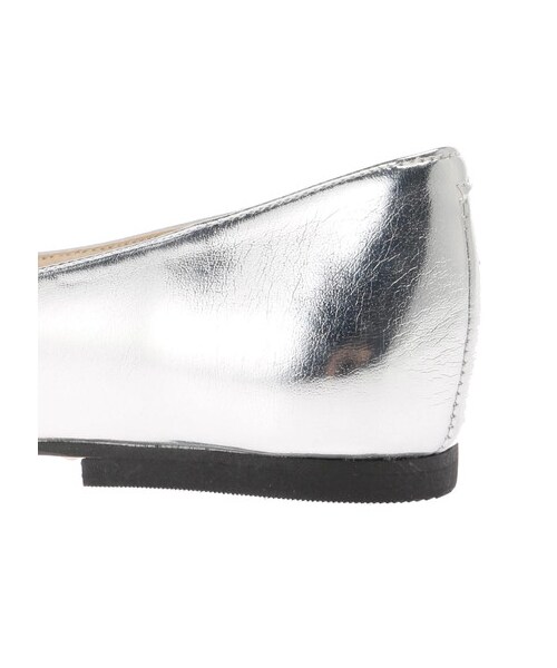 GARAGE OF GOOD CLOTHING（ガレージオブグッドクロージング）の「別注ローヒールパンプス（シューズ・シルバー・35/36/37/38）」の5枚目の写真