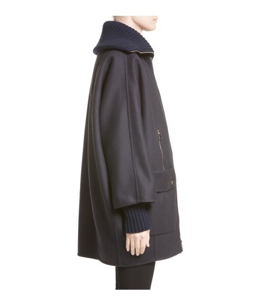 MONCLER(モンクレール)の「Women's Moncler Acanthus Wool & Cashmere Coat With Removable Down Puffer Layer(ジャケット/アウター・レディース・Black/Blue・0/1/2/3/4/5/00)」の6枚目の写真