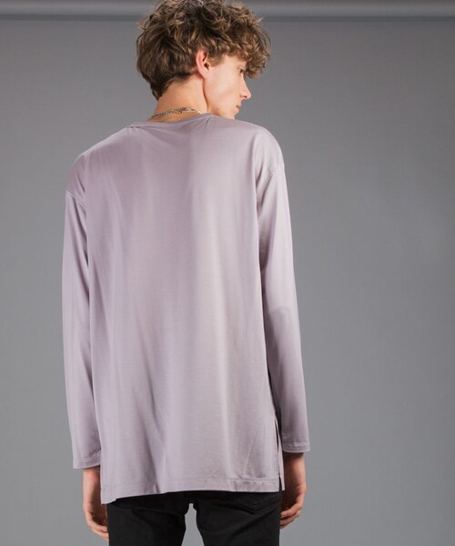 LIDNM(リドム)の「モダールレイヤードロンT(Tシャツ/カットソー・メンズ・ライトパープル・S, M, L)」の2枚目の写真