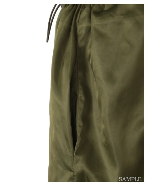 lilLilly（リルリリー）の「ウエストフリルワイドパンツ（パンツ・レディース・KAHKI/RED/BLACK・S/M）」の10枚目の写真