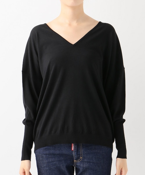 タグ付き✨アパルトモン LABRADOR Vネックプルオーバー タグ付き✨アパルトモン LABRADOR Vネックプルオーバー