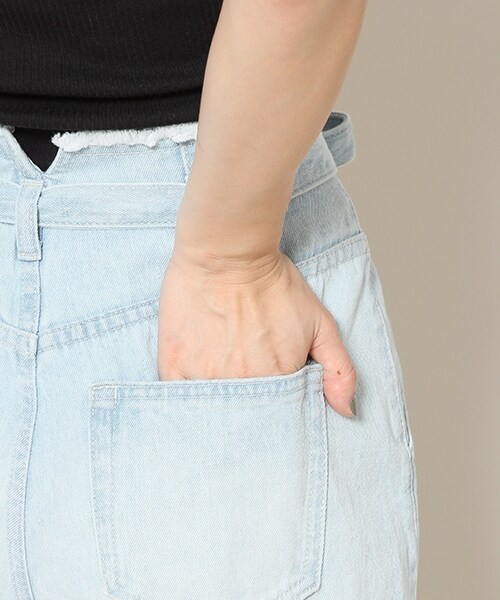 PAGEBOY（ページボーイ）の「トモリボン付きデニムワイドパンツ（パンツ・ライトブルー/ブルー/インディゴ）」の15枚目の写真