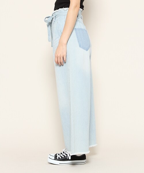 PAGEBOY（ページボーイ）の「トモリボン付きデニムワイドパンツ（パンツ・ライトブルー/ブルー/インディゴ）」の9枚目の写真