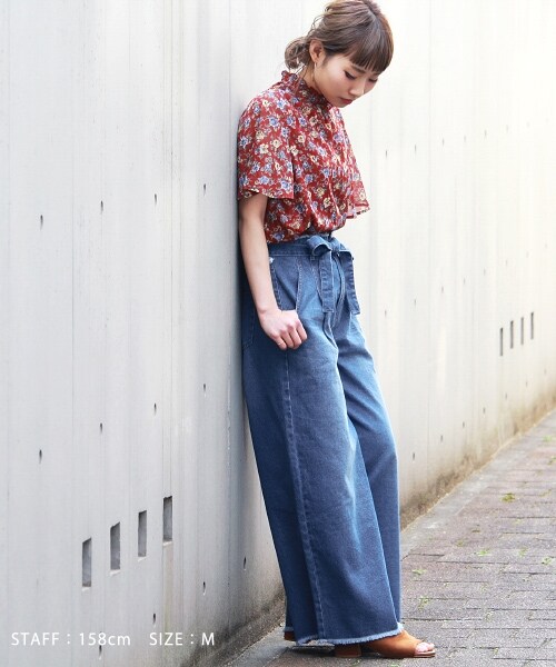 PAGEBOY（ページボーイ）の「トモリボン付きデニムワイドパンツ（パンツ・ライトブルー/ブルー/インディゴ）」の6枚目の写真