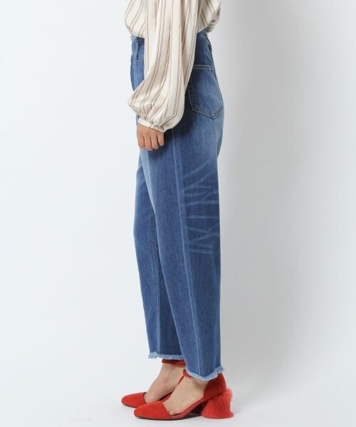 laboratory work（ラボラトリーワーク）の「ハイウエストデニム（パンツ・配色ブルー/ブルー）」の8枚目の写真