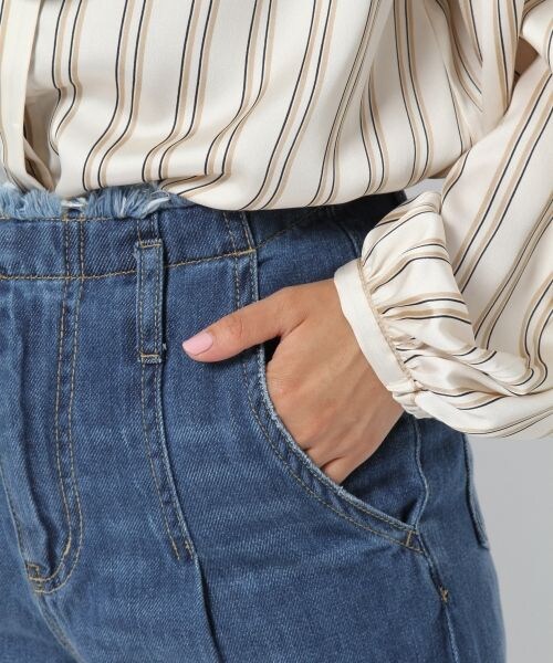 laboratory work（ラボラトリーワーク）の「ハイウエストデニム（パンツ・配色ブルー/ブルー）」の11枚目の写真