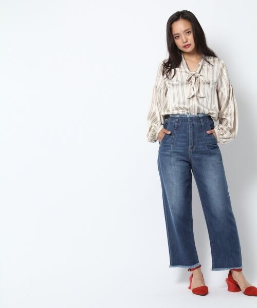 laboratory work（ラボラトリーワーク）の「ハイウエストデニム（パンツ・配色ブルー/ブルー）」の3枚目の写真