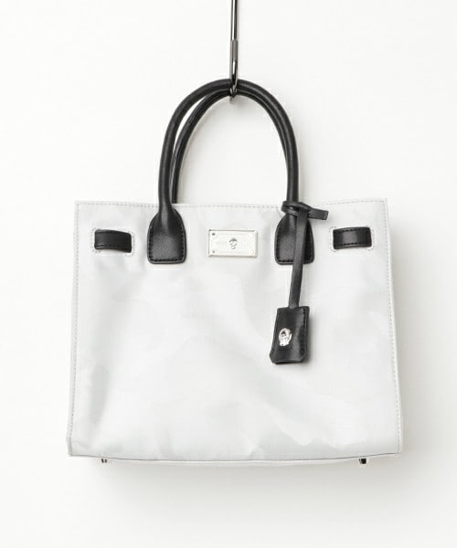 MARK & LONA（マークアンドロナ）の「Signature Camo Jane Bag