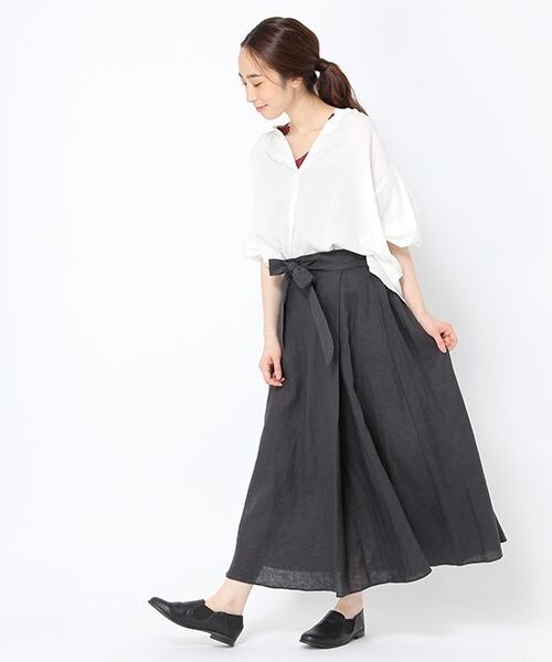 新品✨PLAIN PEOPLE ラップスカート ベルト付 リネン ロング丈 新品✨PLAIN PEOPLE ラップスカート ベルト付 リネン100％ ロング
