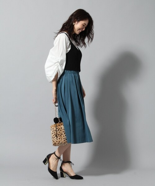 Andemiu（アンデミュウ）の「ニットキャミブラウスＳＥＴ（トップス・グレー/ブラック/キャメル）」の7枚目の写真