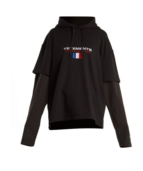 VETEMENTS(ヴェトモン)の「VETEMENTS Layered-sleeved hooded sweatshirt(スウェット・レディース・Black・L/M/S/XS)」の1枚目の写真