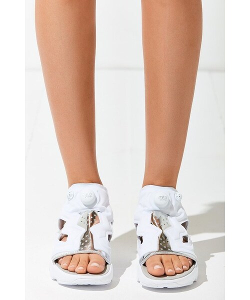 Reebok（リーボック）の「Reebok Instapump Fury Sandal（その他シューズ・レディース・Black/White・6/7/8/9/10）」の6枚目の写真