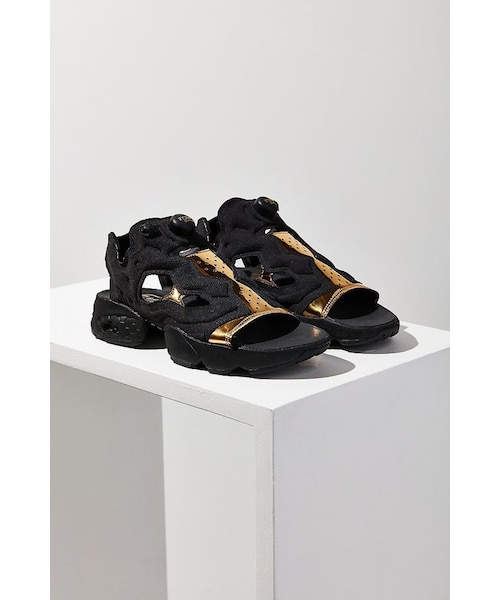 Reebok（リーボック）の「Reebok Instapump Fury Sandal（その他シューズ・レディース・Black/White・6/7/8/9/10）」の4枚目の写真