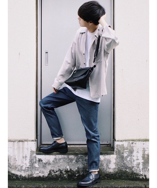 LIDNM（リドム）の「バケッタオイルドレザーミニメッセンジャー（メッセンジャーバッグ・メンズ・ブラック・Free）」の5枚目の写真