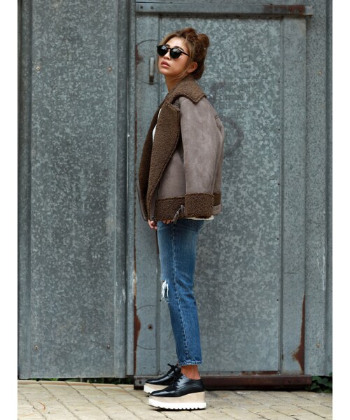 FLOVE(フローブ)の「フェイクムートンライダース(ジャケット/アウター・レディース・ライトグレー/ブラック/ブラウン・F)」の11枚目の写真