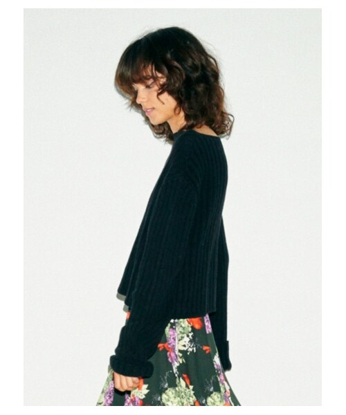 FRAY I.D（フレイアイディー）の「ワイドリブショートニット（ニット・レディース・GRY/RED/BLK・F）」の11枚目の写真