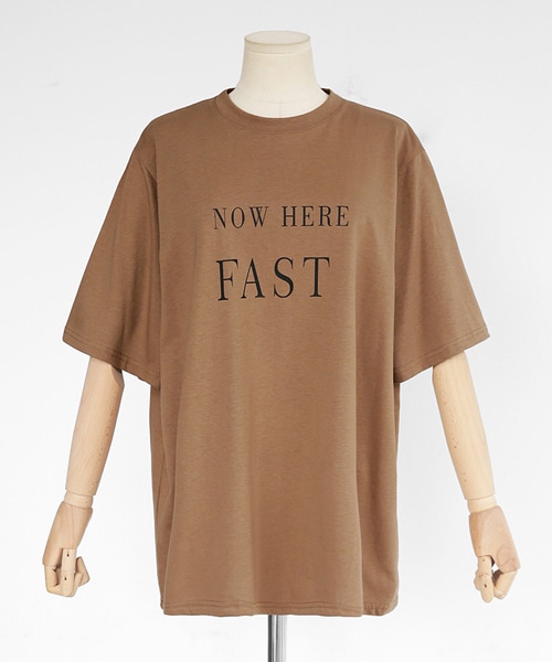 DHOLIC（ディーホリック）の「FASTプリントハーフスリーブTシャツ（Tシャツ/カットソー・レディース・レッド/ホワイト/ベージュ/ブラック・FREE）」の4枚目の写真