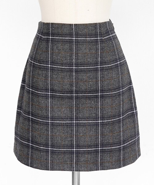 DHOLIC(ディーホリック)の「チェックパターンAラインミニスカート(スカート・レディース・ベージュ/パープル/グレー・S/M)」の2枚目の写真