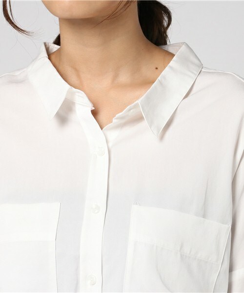 INTERPLANET(インタープラネット)の「BACKリボン抜き衿シャツ(シャツ/ブラウス・レディース・オフホワイト/カーキ/ネイビー・FREE)」の7枚目の写真