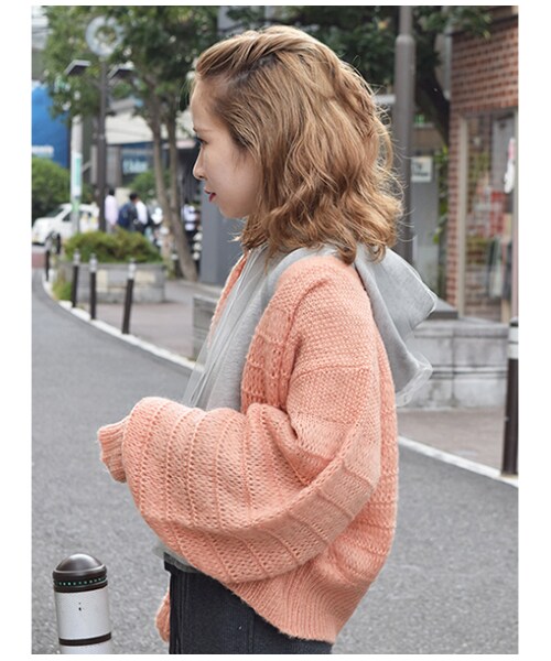 w closet(ダブルクローゼット)の「モヘアボリューム袖カーディガン(トップス・レディース・Lグレー/Lオレンジ/マスタード/Dピンク・FREE)」の10枚目の写真