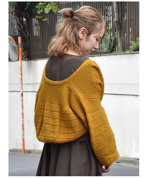 w closet(ダブルクローゼット)の「モヘアボリューム袖カーディガン(トップス・レディース・Lグレー/Lオレンジ/マスタード/Dピンク・FREE)」の11枚目の写真