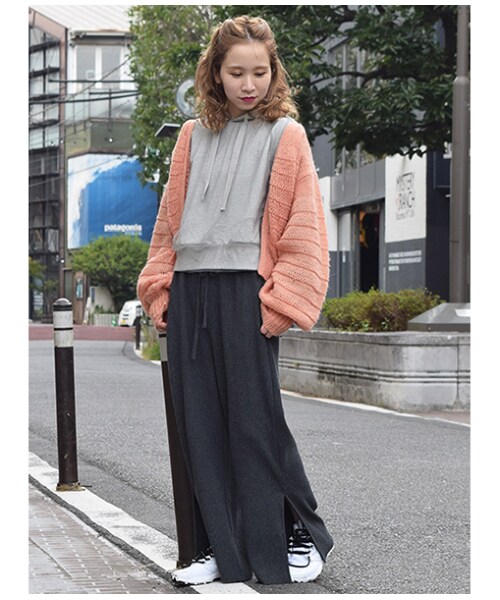 w closet(ダブルクローゼット)の「モヘアボリューム袖カーディガン(トップス・レディース・Lグレー/Lオレンジ/マスタード/Dピンク・FREE)」の7枚目の写真