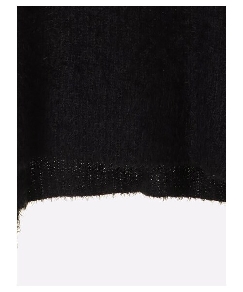 E hyphen world gallery（イーハイフンワールドギャラリー）の「袖ボリュームフェザーニットプルオーバー（トップス・ブラック/ピンク/ライトベージュ/サックスブルー・F）」の5枚目の写真