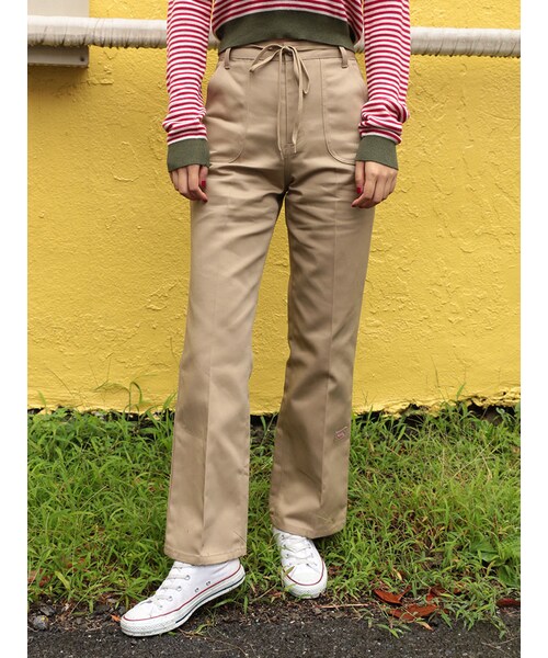 jouetie（ジュエティ）の「Dickies×jouetieハイウエストパンツ（パンツ・レディース・イエロー/ターコイズ/ブラウン/ベージュ）」の7枚目の写真