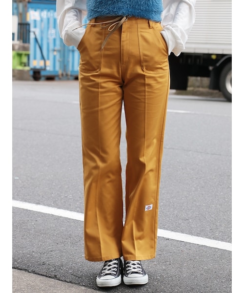 jouetie（ジュエティ）の「Dickies×jouetieハイウエストパンツ（パンツ・レディース・イエロー/ターコイズ/ブラウン/ベージュ）」の10枚目の写真