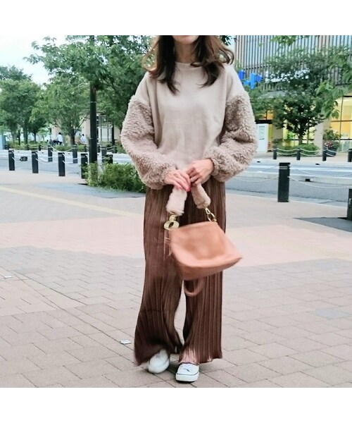 copine（コピン）の「再入荷！袖が可愛いふわふわフェイクファーボリュームスリーブプルオーバー（4color）（ニット/セーター・レディース・その他）」の11枚目の写真