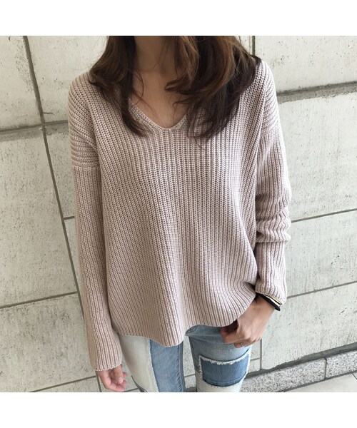 copine(コピン)の「くすみ加工でこなれ感演出!ストーンウォッシュ深Vニット(4color)(ニット/セーター・レディース・その他)」の3枚目の写真