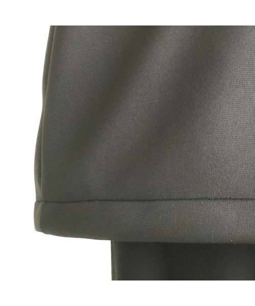 chloma（クロマ）の「chloma / uraüny ロゴ po（スウェット）」 - WEAR 