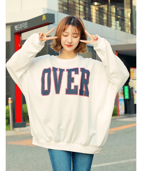 HOTPING(ホッピン)の「OVERレタリングルーズフィットプルオーバー(その他トップス・レディース・ミント/ネイビー/ホワイト/マスタード/ブラック・フリーサイズ(XS-XXL))」の2枚目の写真