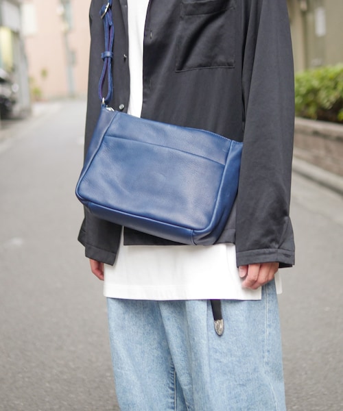 LIDNM（リドム）の「ソフトカウレザーサコッシュ（ショルダー