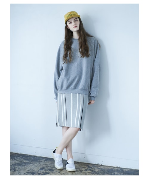 SEVENDAYS=SUNDAY（セブンデイズサンデイ）の「【MEN'S NON-NO9月号掲載】JERZEES クルーネックスウェット（トップス・グレー/ブラック/オリーブ/ライトブルー/ネイビー/バーガンディー・S/M/L/XL/XXL）」の5枚目の写真