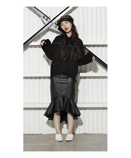 CHEER CLOSET（チアクローゼット）の「【るうこ】カットコンビニットパーカー（パーカー・レディース・グレー/レッド/ブラック/ホワイト・F）」の3枚目の写真