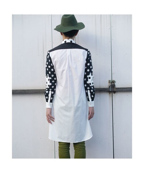 NIRAME.CO（ニラメッコ）の「かくかく○○ロングシャツ  ～モノトーン～（ワンピース・メンズ・その他）」の3枚目の写真