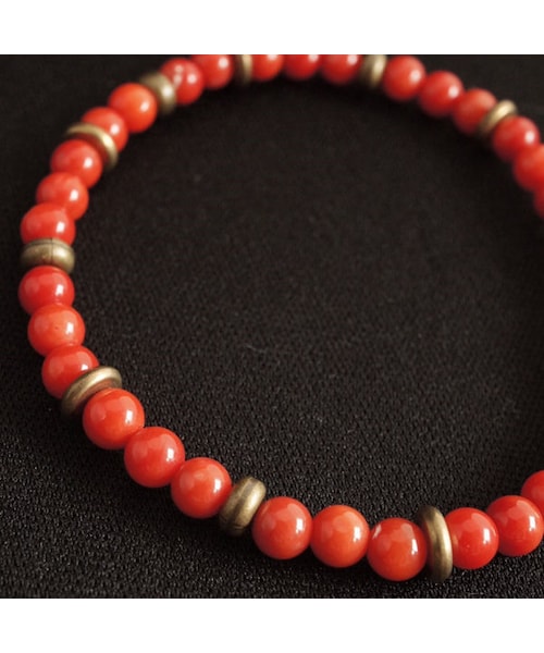 KiRi（キリ）の「JMBRY Unisex ブレスレット -リズム-（ブレスレット・レディース・グリーン/レッド/ブルー/ブラック/シルバー・Free）」の4枚目の写真