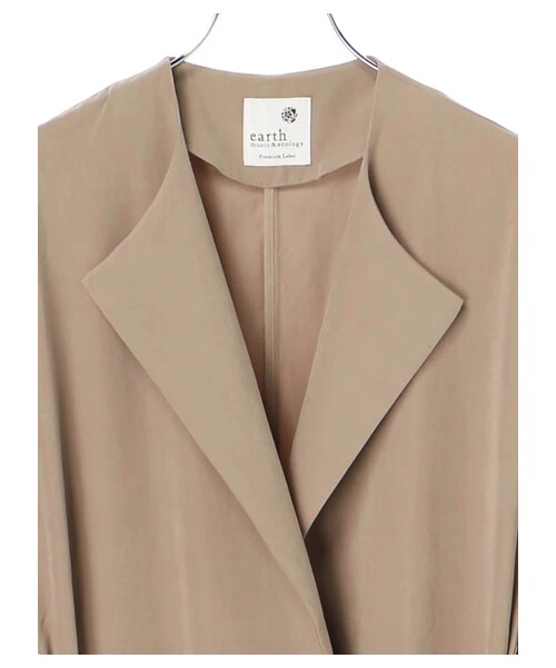 earth music&ecology（アースミュージックアンドエコロジー）の「★ドロップショルダーノーカラーコート（ジャケット/アウター・ベージュ/カーキ/ネイビー・F）」の6枚目の写真