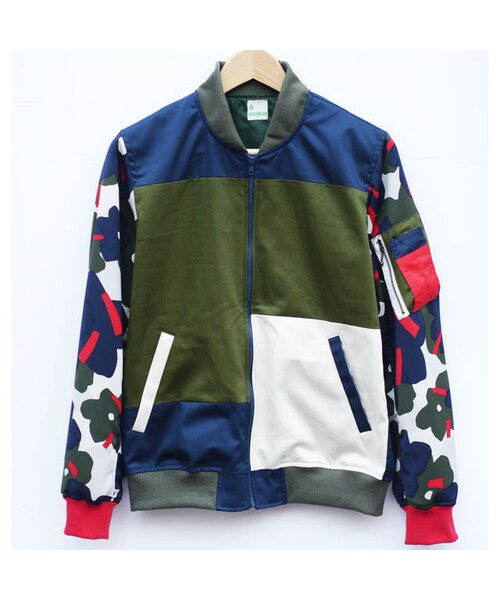 NIRAME.CO（ニラメッコ）の「ＮＡ－1 　ネイビー×カーキ（ブルゾン・メンズ・その他）」の2枚目の写真