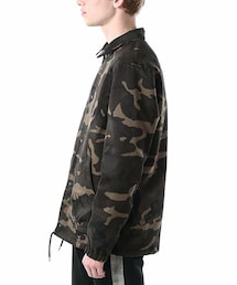 SOPHNET.（ソフネット）の「リバーシブルコーチジャケット