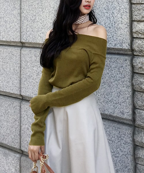 DHOLIC（ディーホリック）の「2WAYアクリルニットTシャツ（ニット/セーター・レディース・ホワイト/ブラウン/ブラック/レッド/ベージュ・FREE）」の3枚目の写真