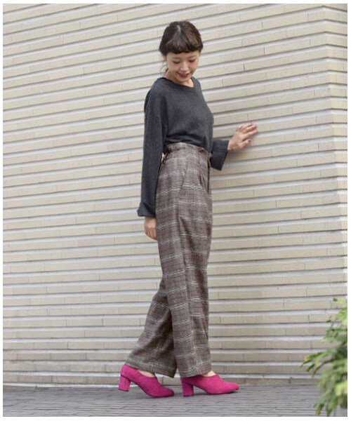 w closet（ダブルクローゼット）の「ハイウエストチェックパンツ（パンツ・レディース・ブラウン/チャコールグレー・FREE）」の4枚目の写真