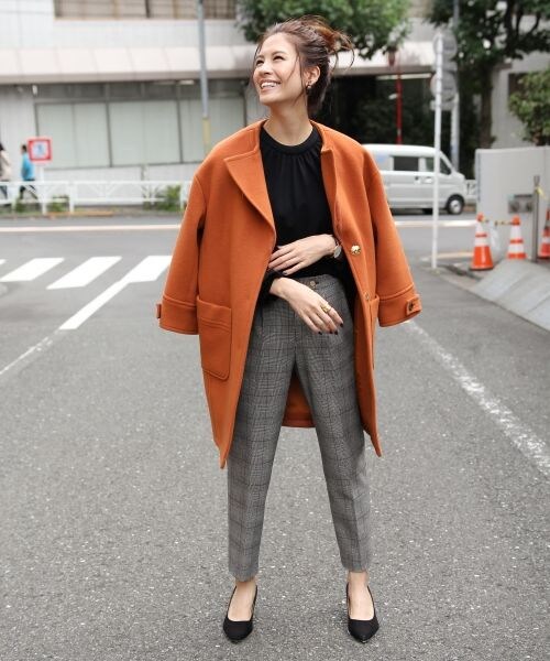 BABYLONE（バビロン）の「ＴＲキモウシガレットパンツ（パンツ・オフホワイト/キャメル/ネイビー）」の4枚目の写真