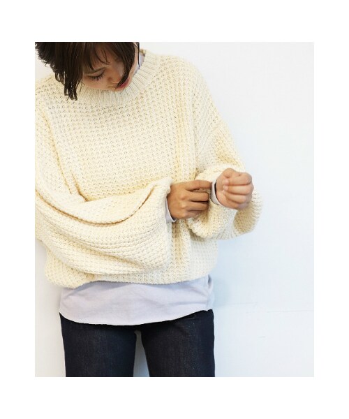 RED CHOP WORKS(レッドチョップワークス)の「(レッドチョップワークス)ロングロンT(トップス・レディース・ホワイト/ライトグレー・40)」の5枚目の写真