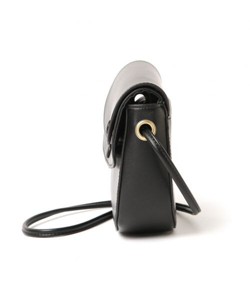 studio CLIP（スタディオクリップ）の「2フラップパスケース付きショルダーバッグ（バッグ・シルバー/ブラック/ベージュ）」の5枚目の写真